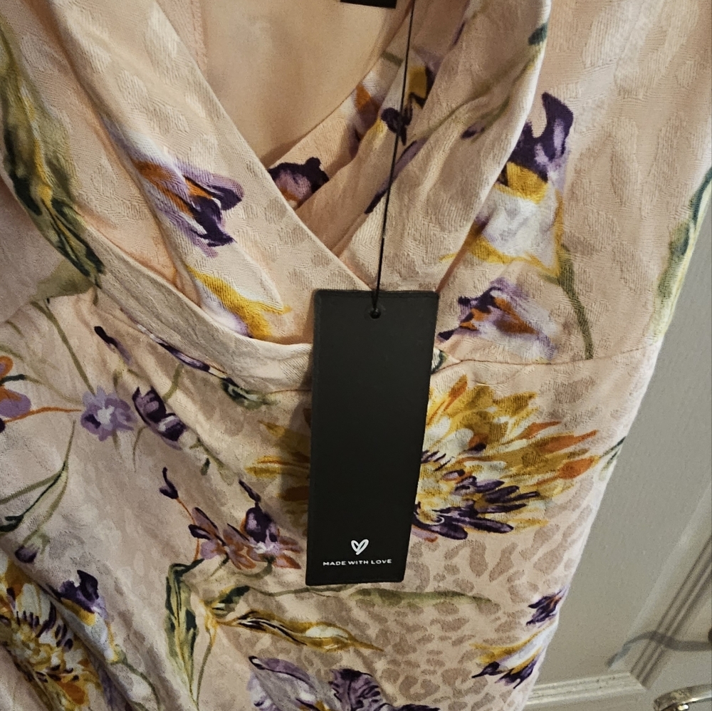 Dress - Picture 3 of 5